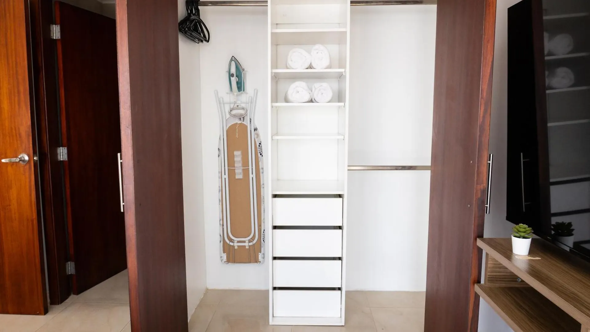 Suite Frente Al Rio Puerto Santa- Guayaquil Lägenhet